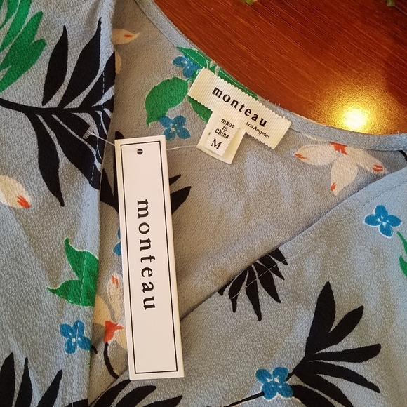 Monteau Pendulum Wrapped Blouse Size Med - Picture 6 of 7